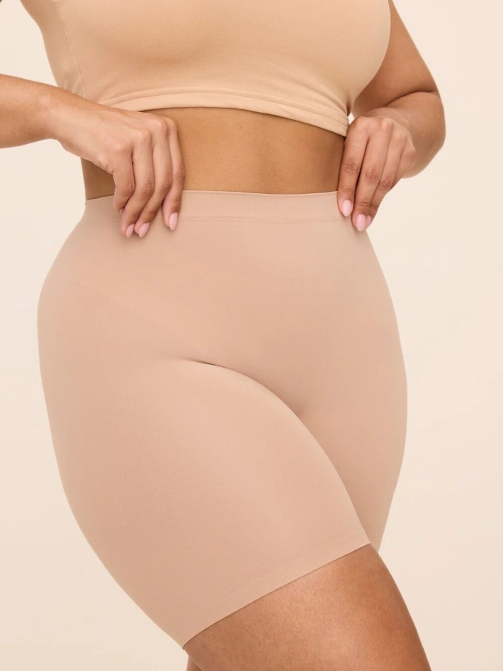 NEW Thigh Society WhispAir Cooling Staple Anti-Chafe Short Almond 7" Med/Large